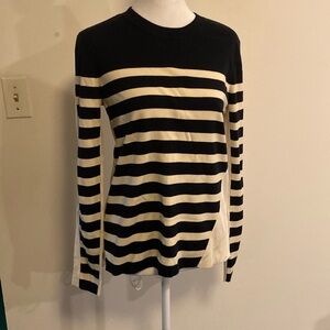 Rag & Bone Cream and Navy Blue Fitted Pull Over Sweater size Medium